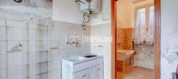 Вилла с 4 комнатами в Кастано Примо, Италия № 66806 12