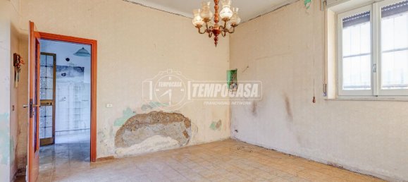 Вилла с 4 комнатами в Кастано Примо, Италия № 66806 6