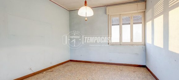 Вилла с 4 комнатами в Кастано Примо, Италия № 66806 19