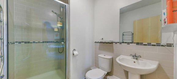 2 Schlafzimmer Wohnung in London, United Kingdom, Nr. 9917 6