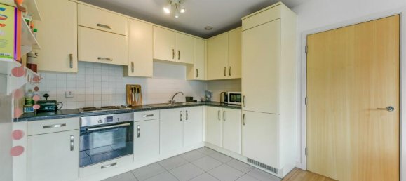 2 Schlafzimmer Wohnung in London, United Kingdom, Nr. 9917 11