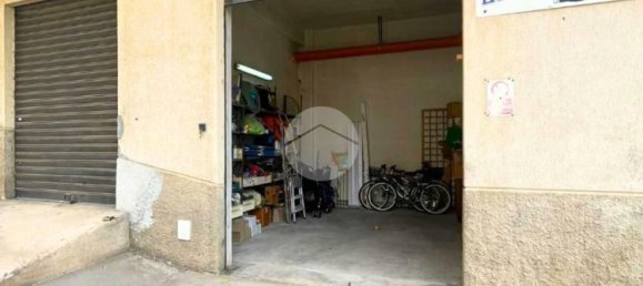 19m² Garage in Palermo, Italy No. 319375 2