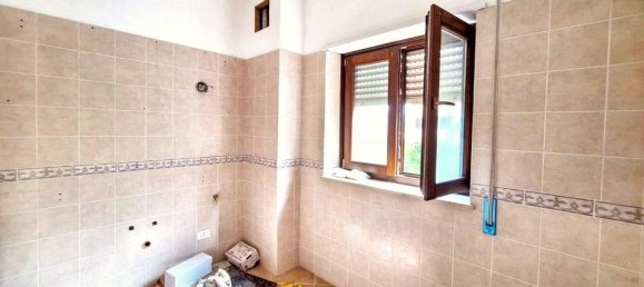 Квартира с 2 спальнями в Карини, Италия № 336479 3