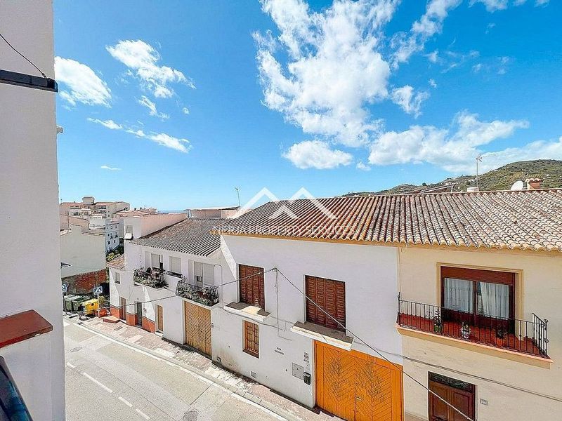 3 bedrooms House in Malaga, Spain No. 221025