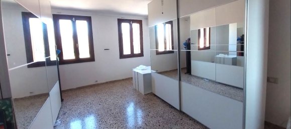 4غرفة منزل في Mira, Italy رقم 53822 10