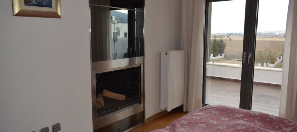 Gewerbliche Immobilie in Thermi, Greece 195m², Nr. 5390 14