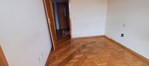 Дуплекс с 3 спальнями в Виго, Испания № 184433 34