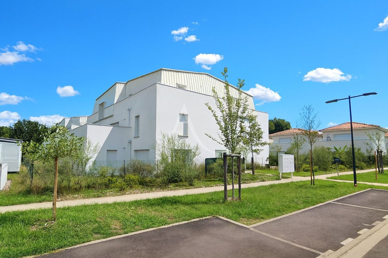 2 bedrooms Apartment in Gradignan, France No. 301133