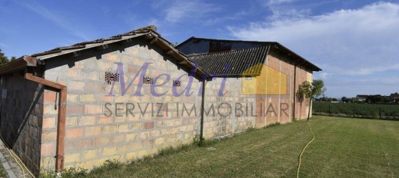 4 Schlafzimmer Villa in Ravenna, Italy, Nr. 275701 9