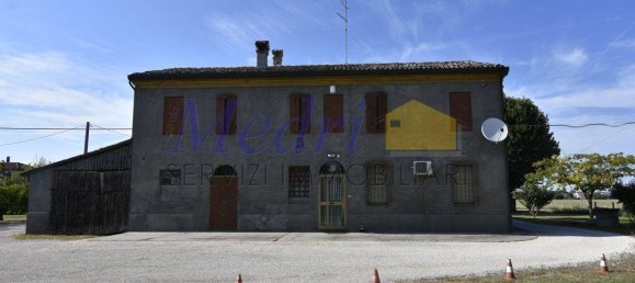 4 Schlafzimmer Villa in Ravenna, Italy, Nr. 275701 3