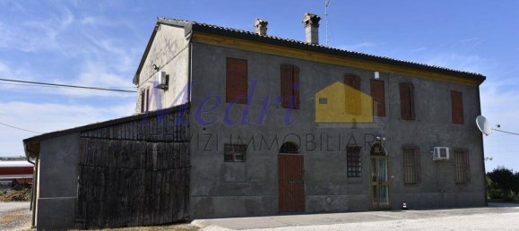 4 Schlafzimmer Villa in Ravenna, Italy, Nr. 275701 4