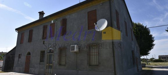 4 Schlafzimmer Villa in Ravenna, Italy, Nr. 275701 8