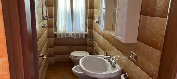 3غرفة شقة في Viareggio, Italy رقم 274037 10