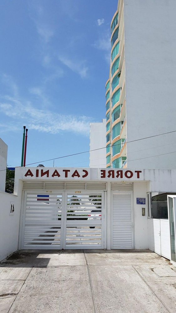 Apartamento de 3 dormitorios en Veracruz, Mexico No. 221694