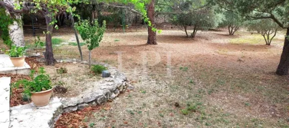 Дом с 4 спальнями в Сен-Сатюрнен-лез-Апт, Франция № 324383 3