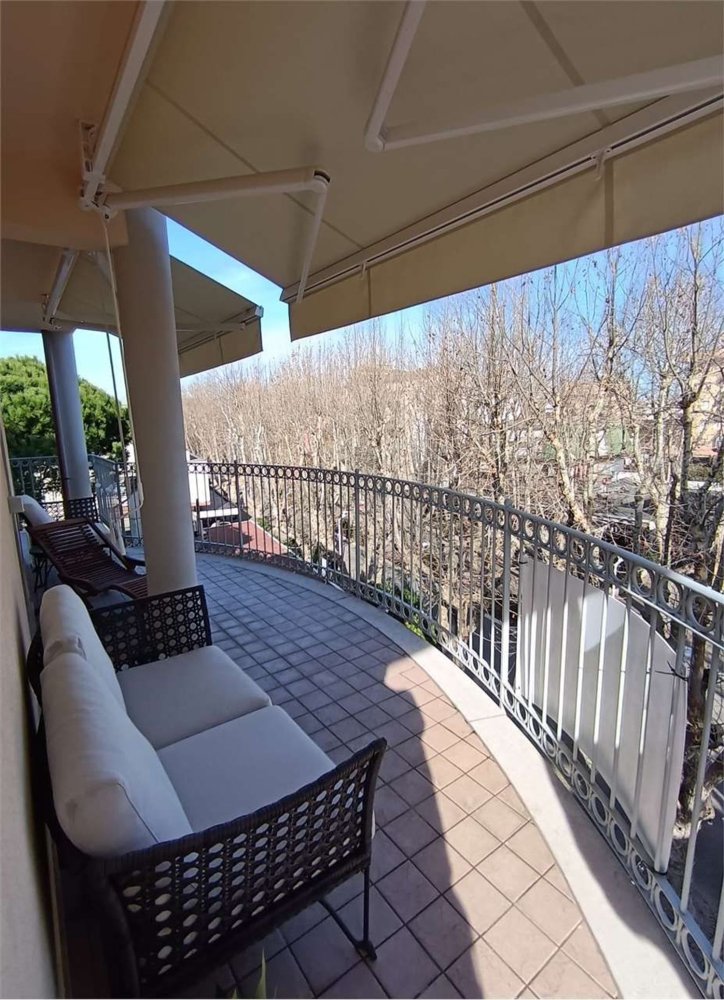 4 rooms Penthouse in Bellaria Igea Marina, Italy No. 94384