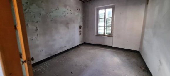 Studio in Vicopisano, Italy No. 84222 23