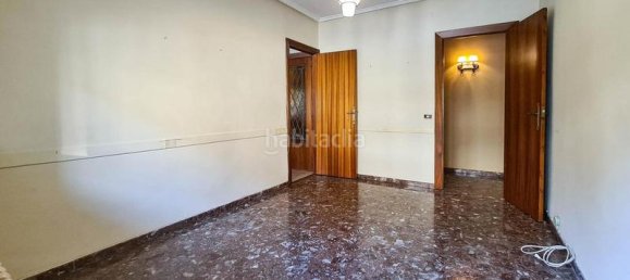 3 Schlafzimmer Haus in Chartered Community of Navarre, Spain, Nr. 125129 24