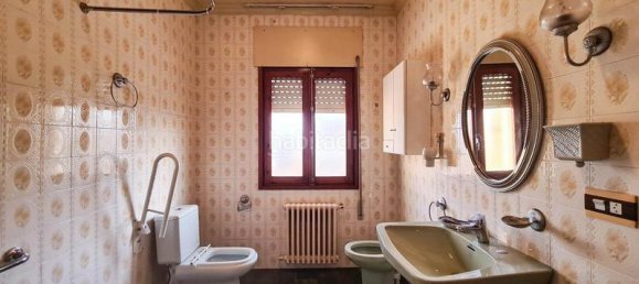 3 Schlafzimmer Haus in Chartered Community of Navarre, Spain, Nr. 125129 40