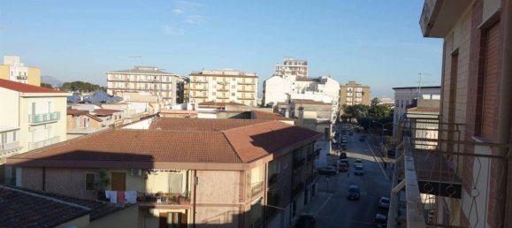 Apartamento de 3 habitaciónes en San Severo, Italy No. 158080 10