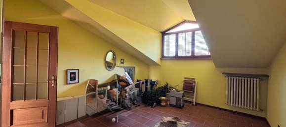 1200m² Building in Ferrere, Italy No. 345573 28