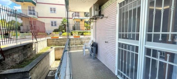 4 bedrooms Apartment in Portici, Italy No. 334783 16