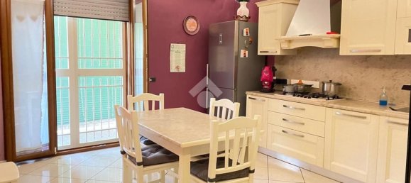 4 bedrooms Apartment in Portici, Italy No. 334783 4