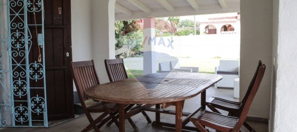 Villa de 3 dormitorios en Sarroch, Italy No. 319509 3