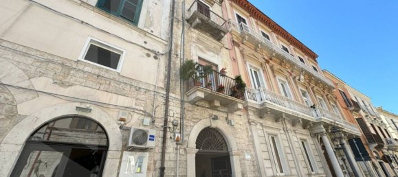 4-salle Appartement à Barletta, Italy No. 20756 2