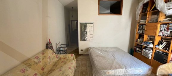 4-salle Appartement à Barletta, Italy No. 20756 12