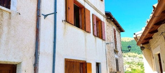 11 rooms House in Castel del Monte, Italy No. 177746 19