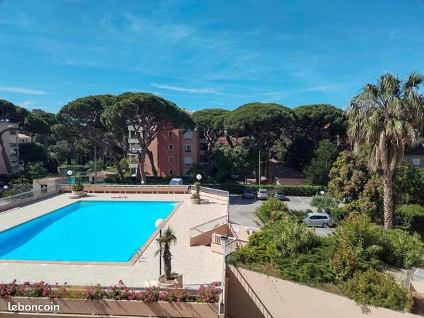 Apartamento T1 em Hyeres, France N.º 314194