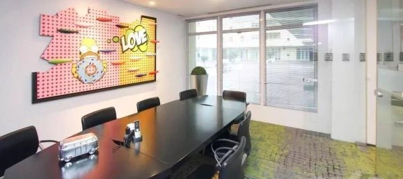 102m² Commercial property in Lisbon, Portugal No. 264562 16