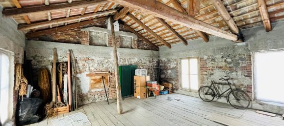 Studio in Udine, Italy No. 165586 13