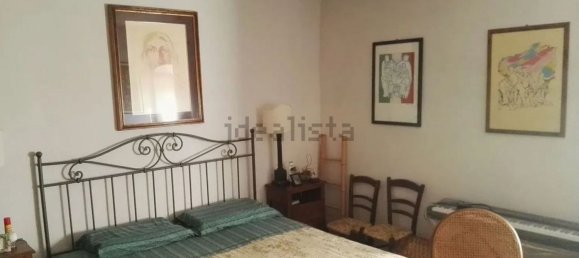 5 rooms Apartment in Vicchio, Italy No. 269687 3