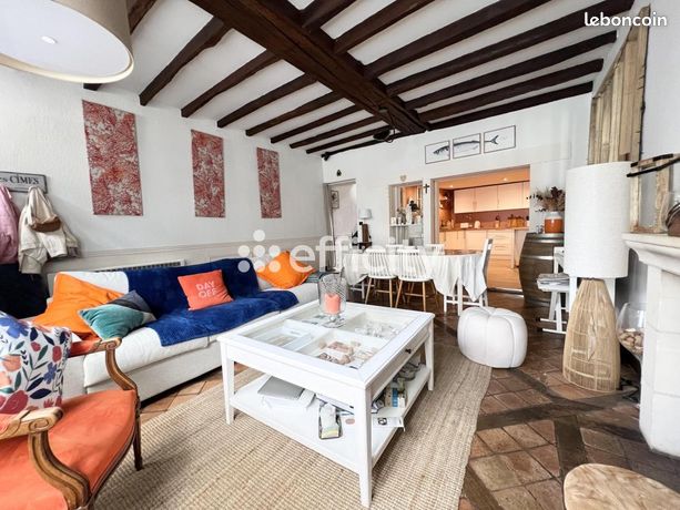 4 bedrooms House in Tours, France No. 314532