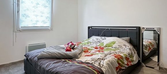 4 bedrooms House in Petite-Foret, France No. 226248 7