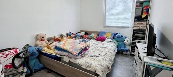 4 bedrooms House in Petite-Foret, France No. 226248 8