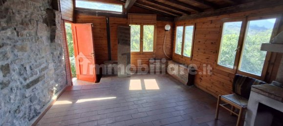 5 rooms Apartment in Maiolo, Italy No. 310757 2