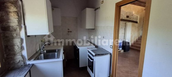 5 rooms Apartment in Maiolo, Italy No. 310757 9