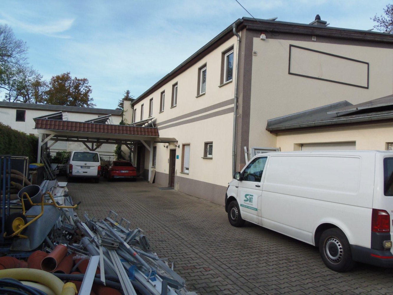 660m² Office in Borde, Germany No. 179432