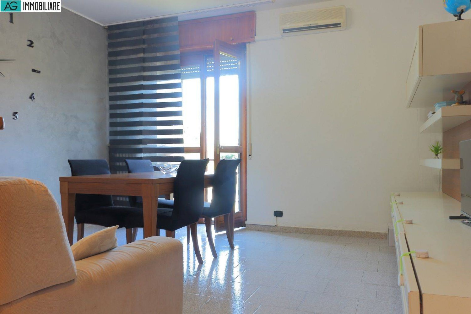 2 bedrooms Apartment in Garbagnate Milanese, Italy No. 290796