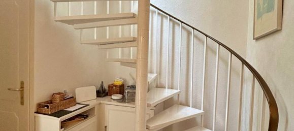 Duplex T1 em Eimsbuttel, Germany N.º 82463 2