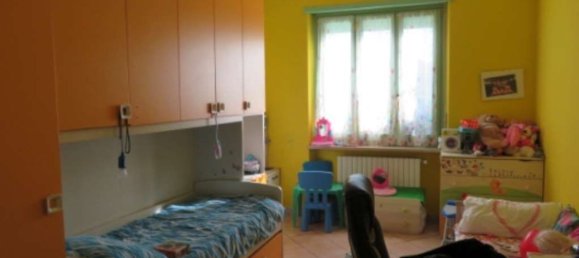 5 rooms Apartment in Grugliasco, Italy No. 265961 10