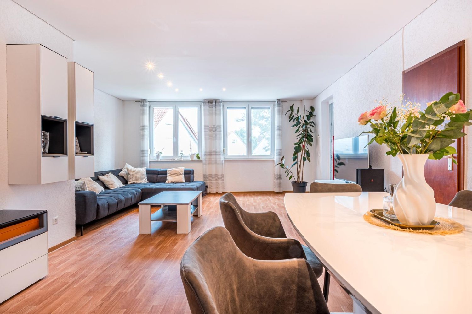 2 غرف نوم شقة في Esslingen, Germany رقم 227448