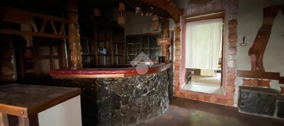 4 bedrooms Villa in Cervinara, Italy No. 77736 28