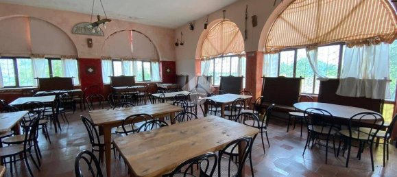 4 bedrooms Villa in Cervinara, Italy No. 77736 22