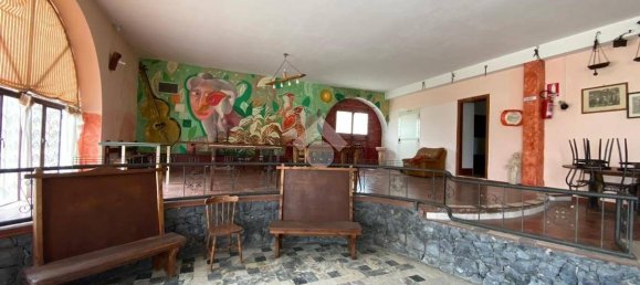 4 bedrooms Villa in Cervinara, Italy No. 77736 27