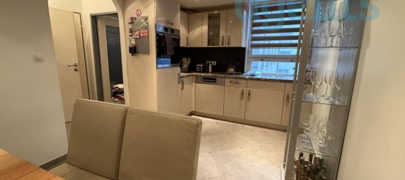 2 bedrooms Apartment in Favoriten, Austria No. 64765 2