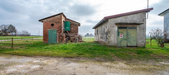 Studio à San Pietro in Casale, Italy No. 139659 15